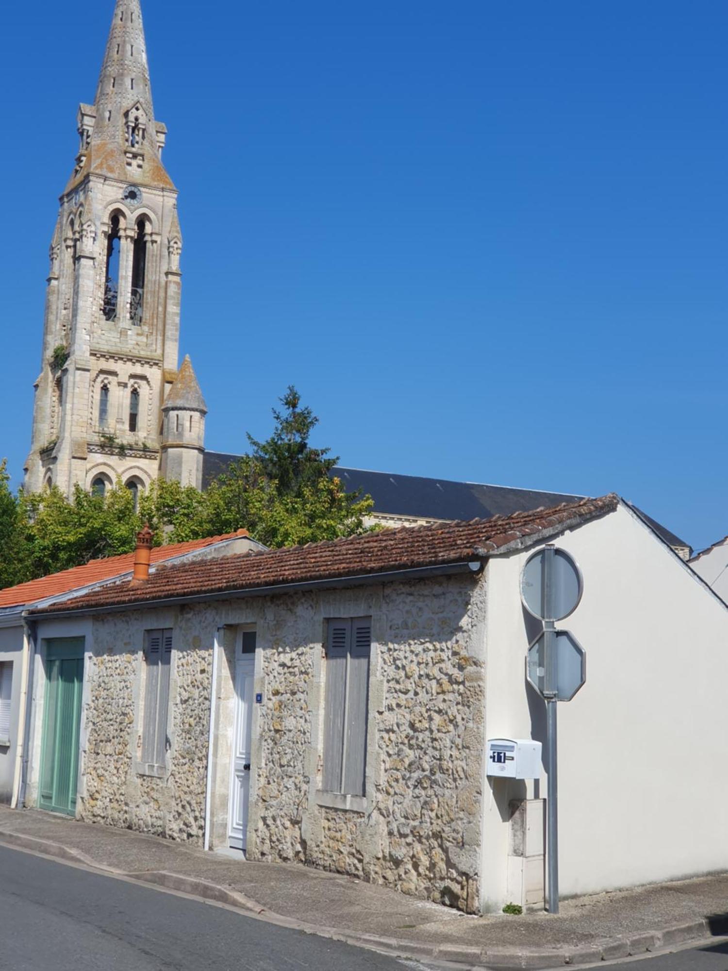 La Maison De Jeanne Lesparre-Médoc Εξωτερικό φωτογραφία